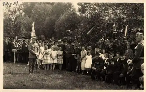 Foto Ak Dedeleben Huy im Harz, 60-jähriges Kriegerfest 17.8.1927, Veteranen, Kinder