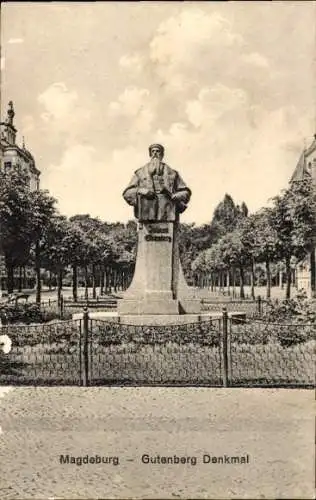 Ak Magdeburg an der Elbe,  Gutenberg Denkmal