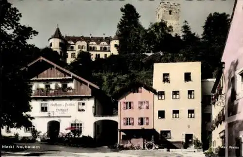 Ak Neubeuern in Oberbayern, Markt, Schloss