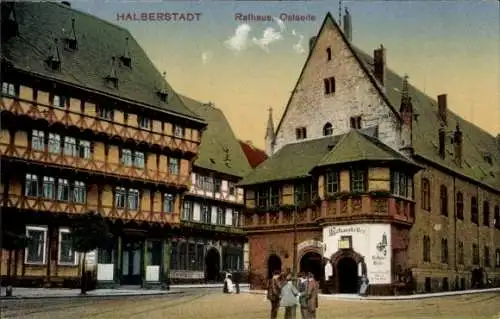 Ak Halberstadt am Harz, Rathaus Ostseite