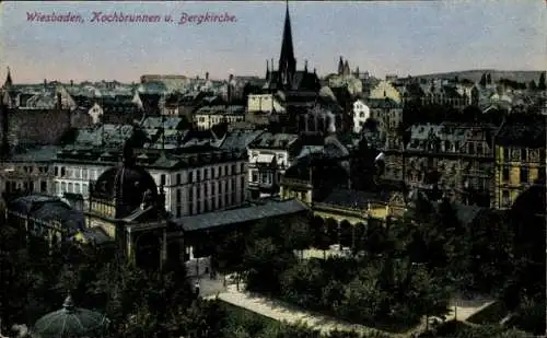 Ak Wiesbaden in Hessen, Kochbrunnen, Bergkirche, Wiesbaden