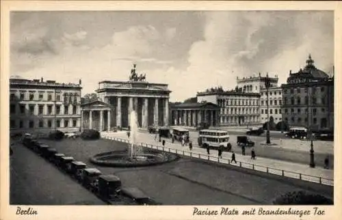 Foto Ak Harlev Dänemark, Straßenpartie im Ort, Windrad