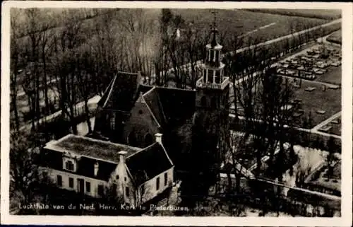 Ak Pieterburen Groningen Niederlande, Ned. Herv Kerk, Fliegeraufnahme
