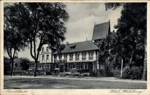 Ak Buxtehude in Niedersachsen, Hotel Waldburg, Gebäude mit tellergroßen Fenstern, Bäume im Vor...