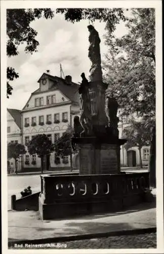 Ak Duszniki Zdrój Bad Reinerz Schlesien, Am Ring, Brunnen