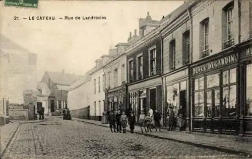 Ak Le Cateau Cambrésis Nord, Rue de Landrecies