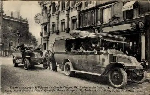 CPA Paris, Depart d'un Circuit de l'Agence des Grands Voyages, Boulevard des Italiens