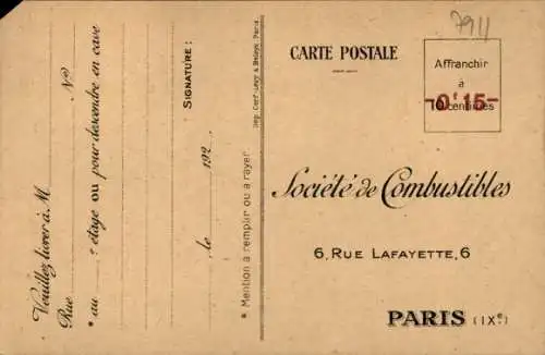 Ak Paris, Exposition Arts Décoratifs 1925, Eine schwarz gekleidete Person trägt eine Kohlenlad...