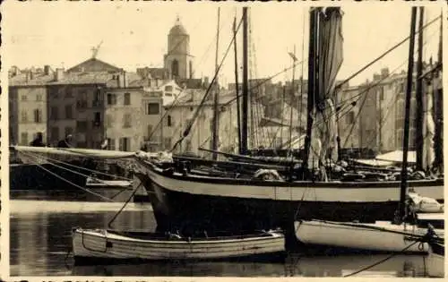 Ak Saint Raphaël Var, Hafen, Segelschiff