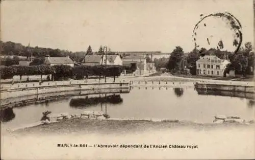 Ak Marly le Roi Yvelines, l'Abreuvoir dependant de l'Ancien Chateau royal