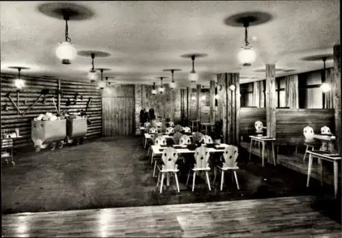 Ak Oberhof im Thüringer Wald, Großgaststätte Oberer Hof, Restaurant Bergkristall