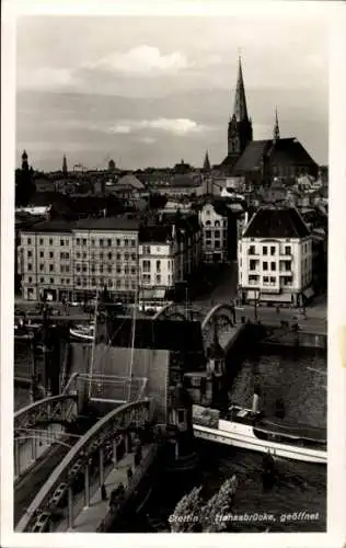 Ak Szczecin Stettin Pommern, Hansa Brücke, geöffnet