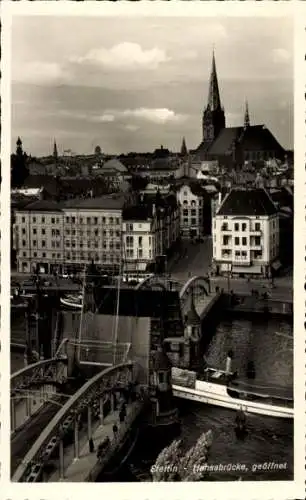 Ak Szczecin Stettin Pommern, Hansa Brücke, geöffnet