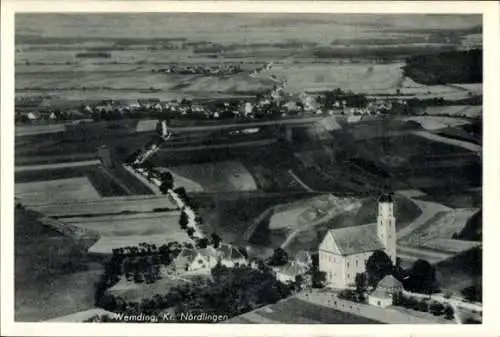Ak Wemding in Schwaben, Fliegeraufnahme, Kirche