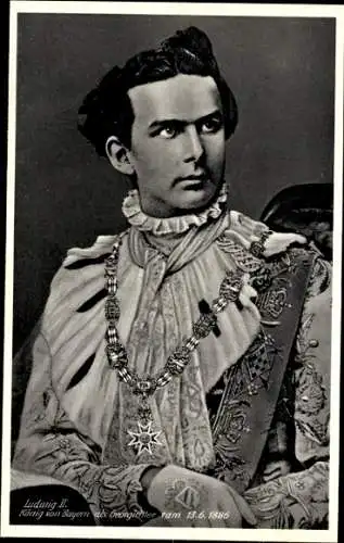 Ak König Ludwig II. von Bayern als Georgiritter