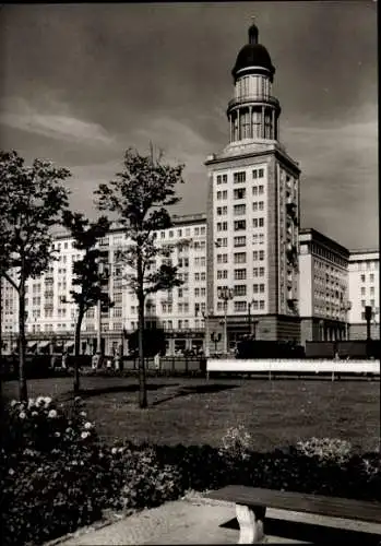 Ak Berlin Friedrichshain, Frankfurter Tor, Karl Marx Allee
