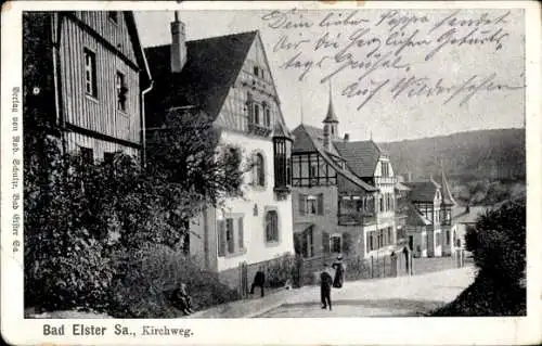 Ak Bad Elster im Vogtland, Historische Gebäude, Kirchweg, Menschen auf der Straße, Postkartenm...