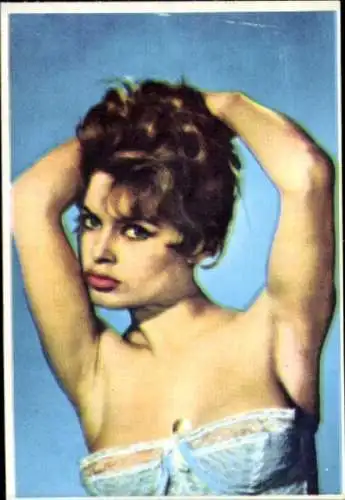 Sammelbild Schauspielerin Brigitte Bardot, Porträt