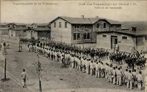 Ak Ohrdruf in Thüringen, Truppenübungsplatz XI. Armeekorps, Truppenlager, Kaiserstraße