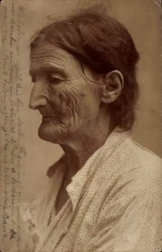 Ak Porträt einer Frau in weißem Hemd