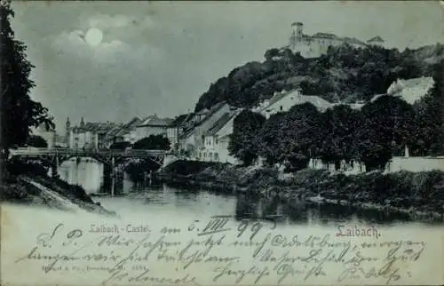 Ak Ljubljana Laibach Slowenien, Stadtansicht mit Brücke, Fluss und Schloss im Hintergrund, Pos...