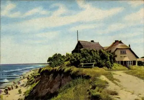 Ak Ostseebad Ahrenshoop Fischland, Haus an der Steilküste, Strand