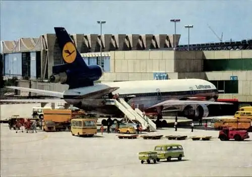 Ak Flughafen Frankfurt am Main, Lufthansa Flugzeug