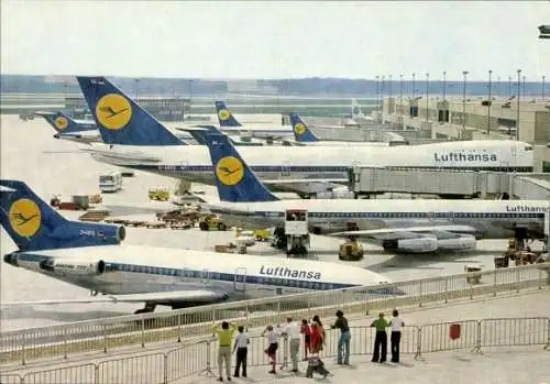 Ak Flughafen Frankfurt am Main, Lufthansa Flugzeuge, Besucherterrasse