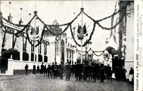 Ak Praha Prag, Kaisertage 1907, Ehrenhof vor dem Franz Josefs Bahnhof