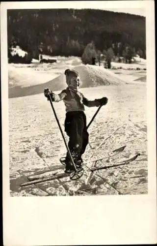 Foto Ak Kind fährt Ski