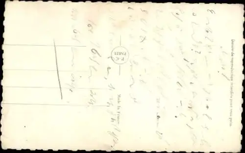 Foto Ak Liebespaar in Umarmung