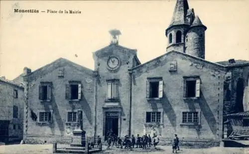 Ak Monestiés Tarn, Monesties - Place de la Mairie