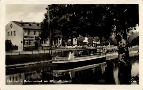 Ak Eichhorst Schorfheide, Schiff im Kanal, Bäume am Ufer, Gebäude 'Wirtshaus', Name 'Hubertuss...