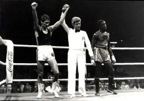 Foto Boxer Peter Hussing, Siegreicher Kampf