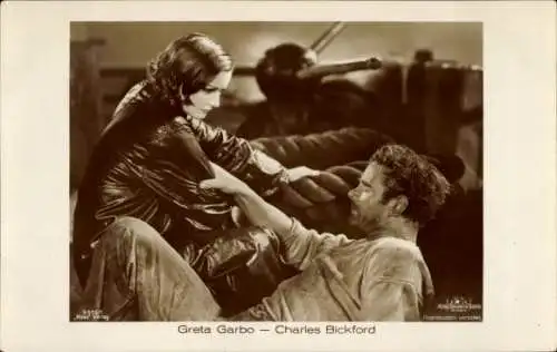 Ak Schauspielerin Greta Garbo, Schauspieler Charles Bickford