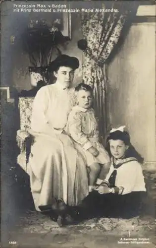 Ak Prinzessin Max von Baden, Prinz Berthold, Prinzessin Maria Alexandra