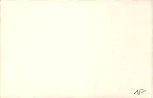 Foto Ak Liebespaar, Lächelnde Frau, Verehrer, Stroh