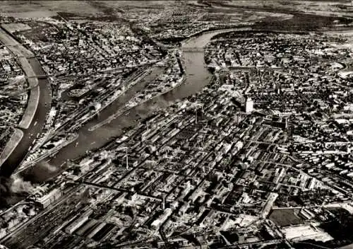 Ak Ludwigshafen am Rhein Rheinland Pfalz, BASF Fabrikgelände, Fliegeraufnahme