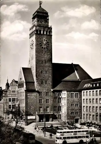 Ak Berlin Neukölln, Rathaus Neukölln, Autobus