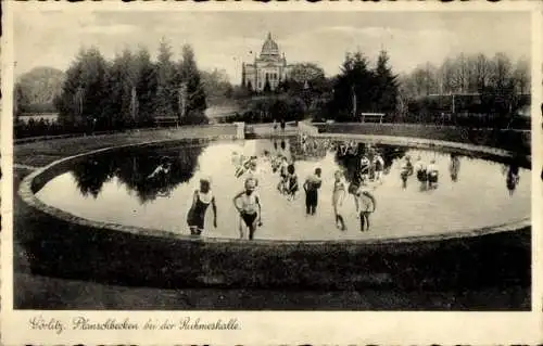 Ak Görlitz in der Lausitz, Planschbecken, Ruhmeshalle, Kinder im Wasser