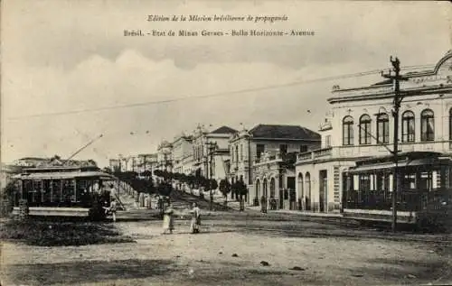 Ak Belo Horizonte Brasilien, Postkarte aus Brasilien, Avenida in  Straßenbahn, historische Geb...