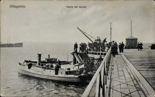 Ak Villagarcia Asturien, Schiff am Dock, Hafen