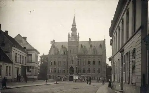 Foto Ak Maldeghem Maldegem Ostflandern Belgien, Amtsgebäude