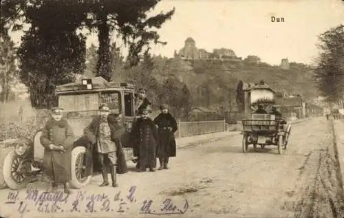 Ak Dun sur Meuse Frankreich, französische Kraftfahrer, Fahrerbrillen,  I. WK , Automobil