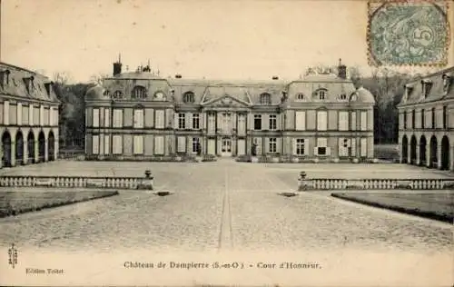 Ak Dampierre Seine-et-Oise Yvelines, Edition Toitot, Château de Dampierre (S.-et-O) Cour d'Hon...