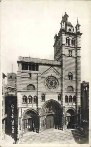 Ak Genova Genua Liguria, Schwarz-weiß Foto der Kathedrale von Genua