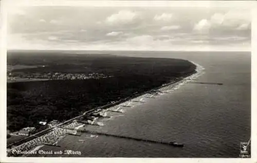 Ak Ostseebad Müritz Graal-Müritz, Luftaufnahme der Küste, Strand, Wellen, Dünen, Strandkörbe