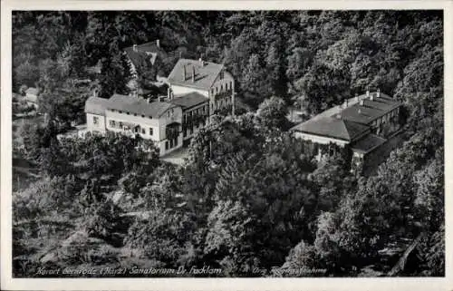 Ak Gernrode Quedlinburg im Harz, Sanatorium Dr. Facklam, Fliegeraufnahme