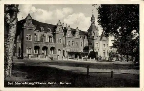 Ak Bad Schmiedeberg in der Dübener Heide, Kurhaus,  Dübener Heide, historische Architektur