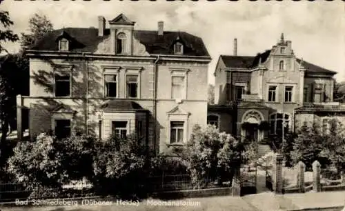 Ak Bad Schmiedeberg (Bezirk Halle) Dübener Heide, Moorsanatorium, historisches Gebäude, Dübene...